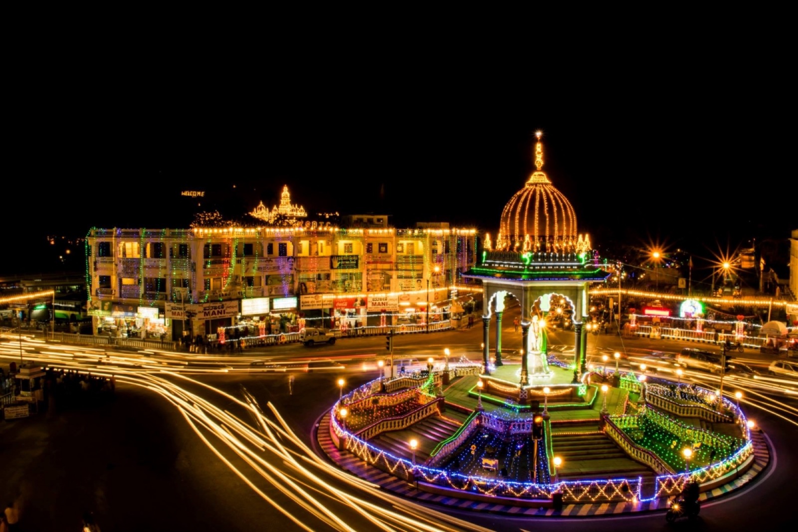 K R Circle by night, on the procession route